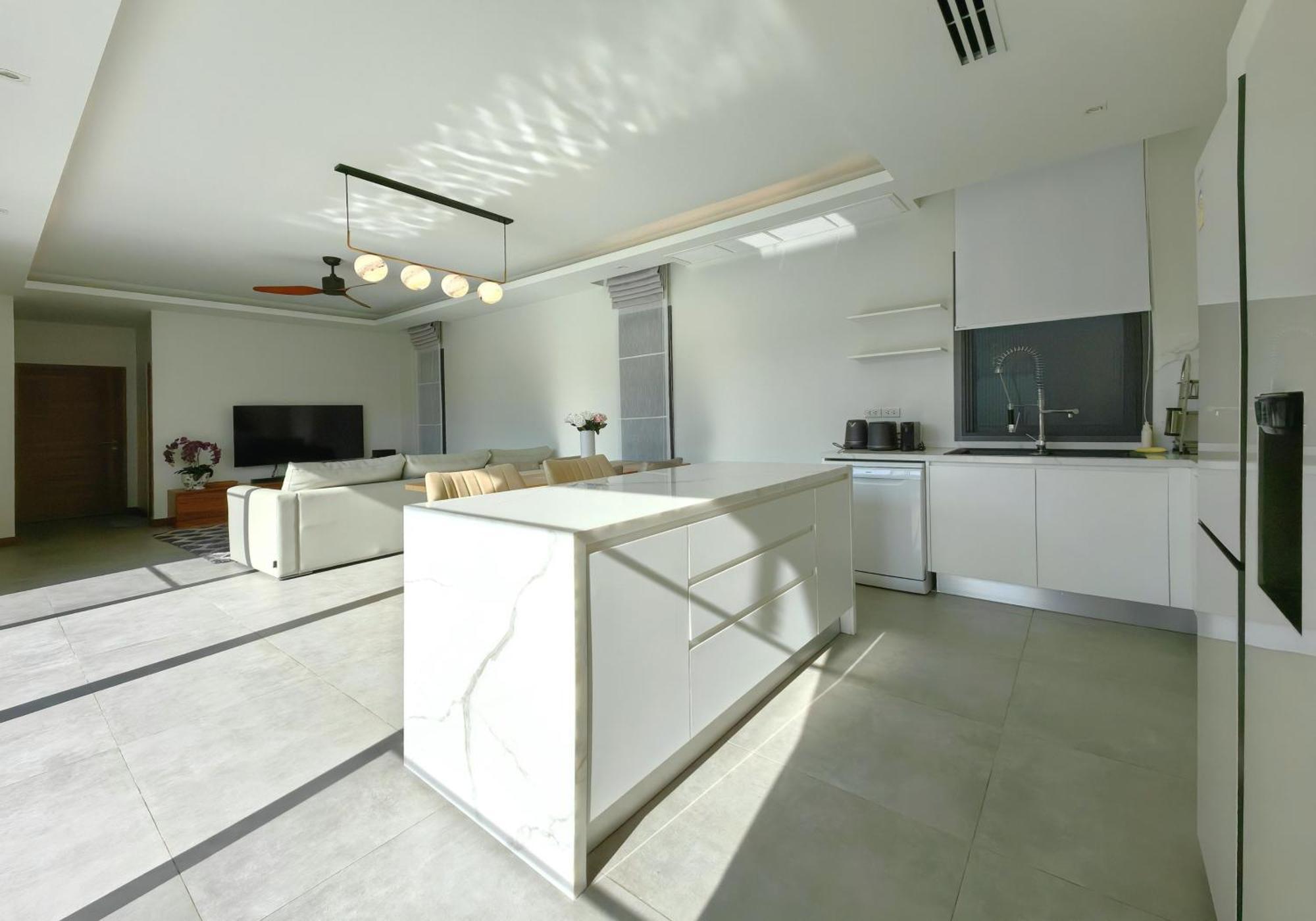 Bangtao Pool Villa - Prymaluna Phuket Esterno foto